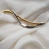 Vintage Mixed‑Metal Abstract Brooch – Gold & Silver Wave Design
