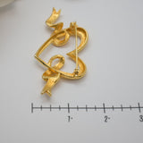 Vintage Gold‑Tone Ribbon‑Wrapped Heart Brooch – 2.25" x 1.5" – .3 oz