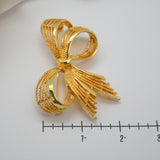 Vintage Gold‑Tone Bow Brooch – Polished Ribbon Design – 2.5" x 2" – .7 oz