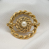 Vintage Gold‑Tone Rope Circle Brooch w/ Faux Pearl Center – 2" – .8 oz