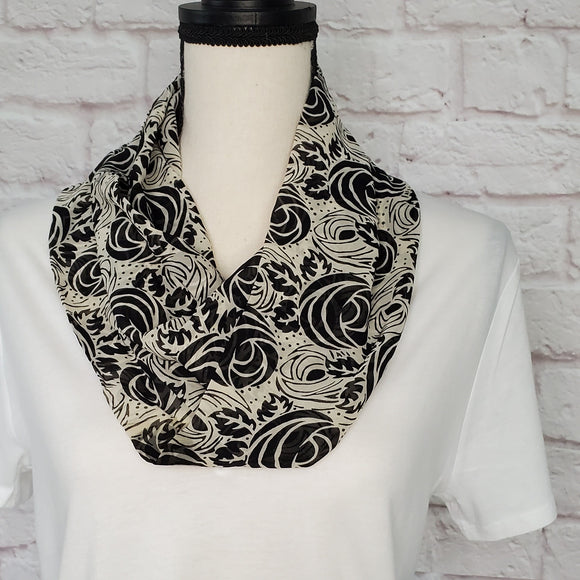 Black and Beige Roses Infinity Scarf